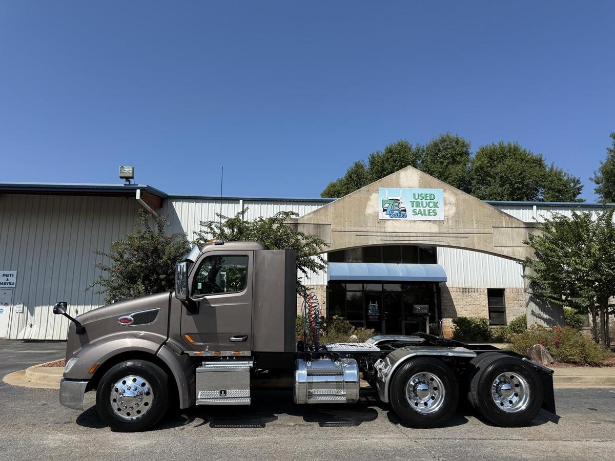 2017 Peterbilt 579
