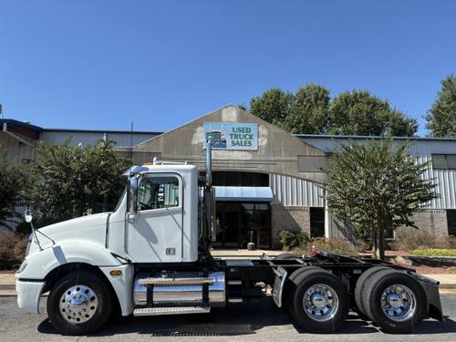 2020 Freightliner COLUMBIA 120