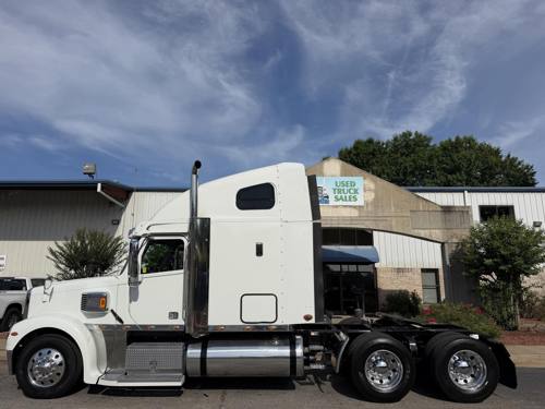 2020 Freightliner CORONADO 132