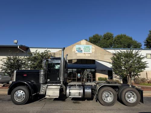 2024 Peterbilt 389